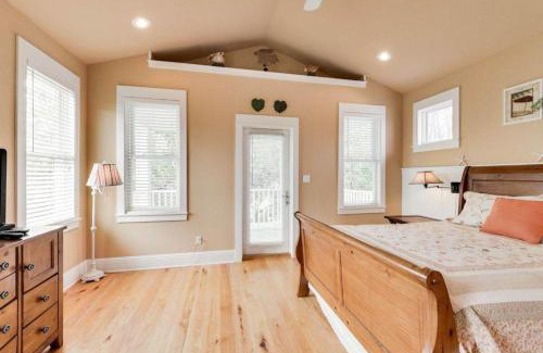 Sunnyside House | Sweet Retreat