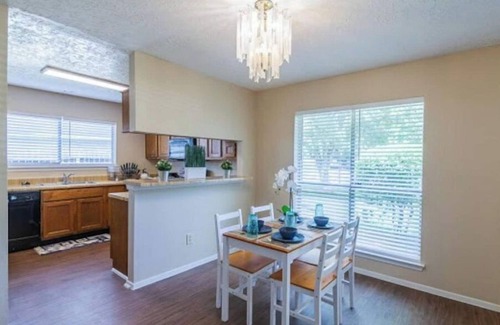 Sugar Land House | Sweet🍭stay🤎near🍭 sugarland