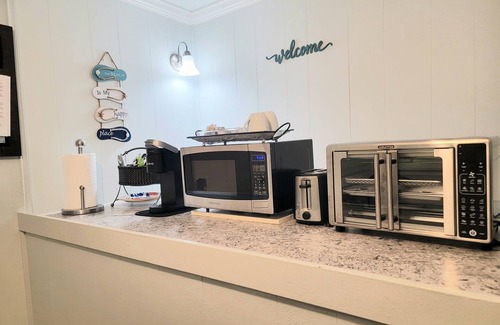 Pensacola Apartment | Sweet Suite 3mi-Pcola Beach