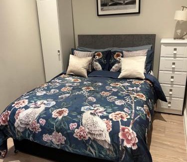 Rickmansworth Apartment | Sweet Swan House