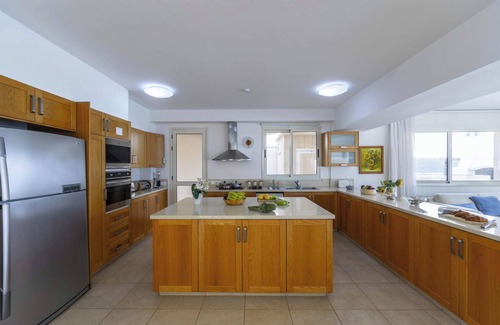 Agios Amvrosios Villa | Sweet Tropics Villa in Esentepe