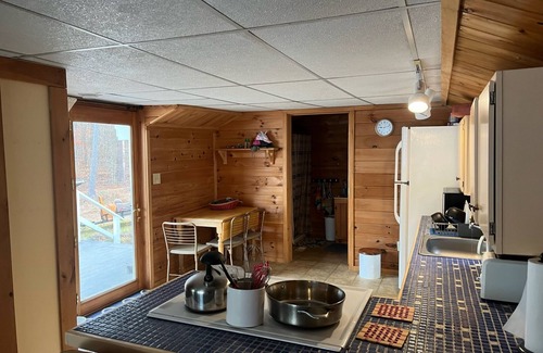 Stoneham Cottage | Sweet waterfront cottage, stunning sunsets, private, sleeps 4-8