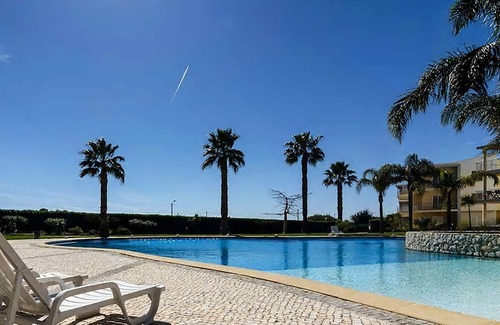 Alvor Apartment | SweetHome at Vila da Praia - Near the beach and very close to Alvor village