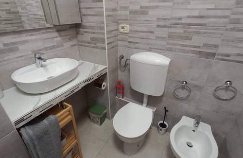 Cenisia Apartment | SweetHome in Turin Cenisia -nQuiet flat convenient to the center and Polytechnic