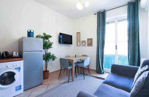 Zona Solari Apartment | Sweett | Modigliani - One Bedroom Apartment, Sleeps 4