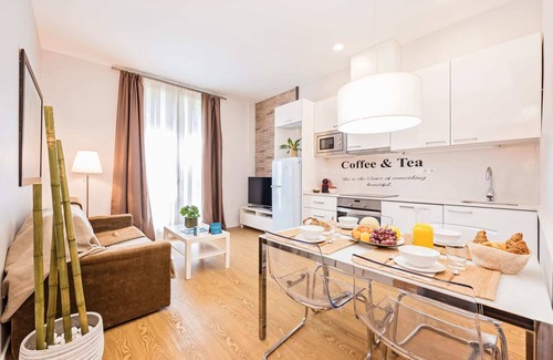Sant Antoni Apartment | Sweett | Villarroel 221