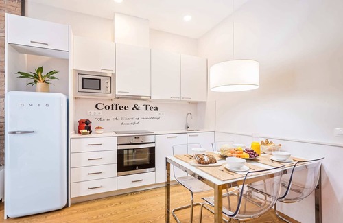 Sant Antoni Apartment | Sweett | Villarroel 221