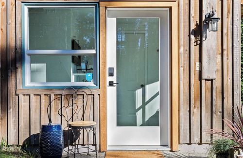 Salt Spring Island Cottage | Sweetwater Retreat Cottage B&B
