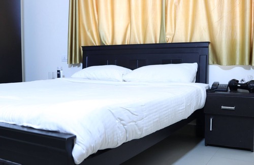 Adyar Hotel | Sweven Stays