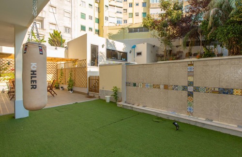 Marvila Apartment | Swimming Pool And Garden Apartment