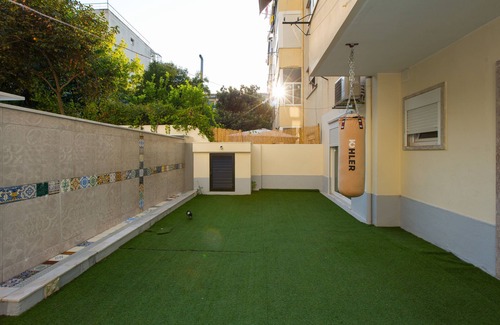 Marvila Apartment | Swimming Pool And Garden Apartment