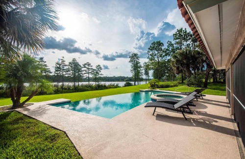 Groveland House | SWISS 101 - Lake Olsen