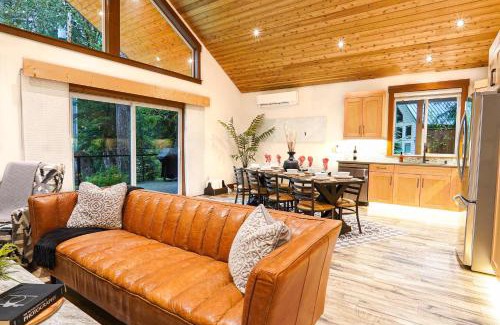 Warnick House | Swiss Marmot