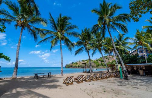 Ambondrona Hotel | Swisscocobeach