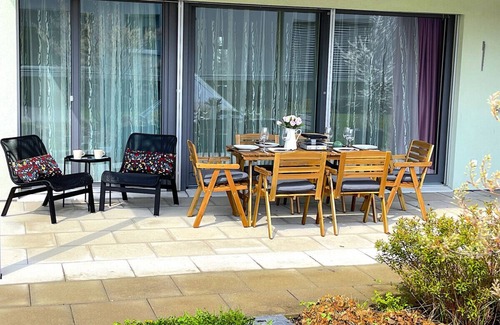 Central Interlaken Apartment | SwissHut Modern 10min Interlaken West Station - Apart Markt