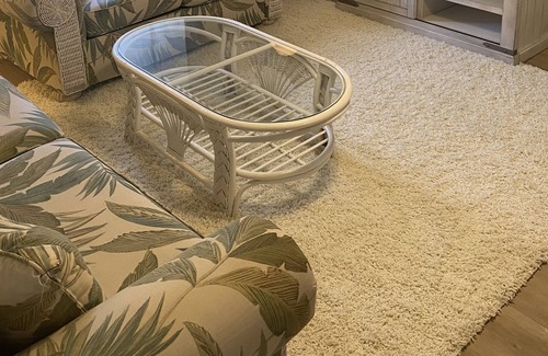 East End Condo | Swn y Mor (sound of the sea) Oceanside complex