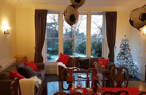 Reading Bed & Breakfast | Swollows House