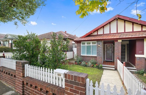 North Willoughby House | Sydney North Serene Retreat - Comfort | Ease | Street Parking