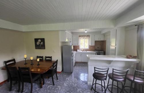 Barroui House | Sylvania Kozie Korner
