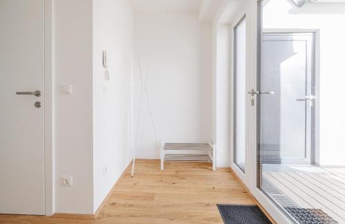 Neulerchenfeld Apartment | SYMPHONY Apartments 38 - Modern Loft with Terrace and Grill in Central Location