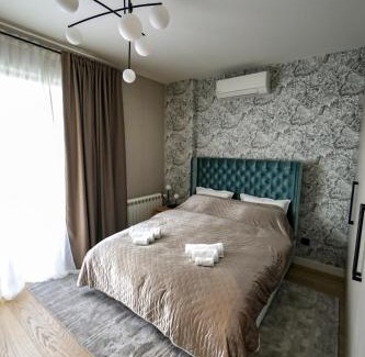 Savski Venac Apartment | Symphony BW