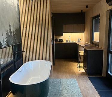 Sirok House | Syrok Magasflash