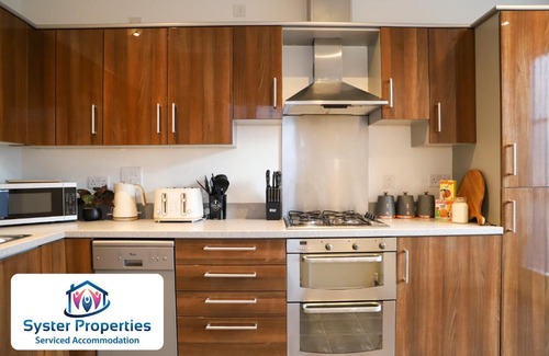 Welford House | Syster Properties Modern Leicester Stay with Free Parking LE2 Area