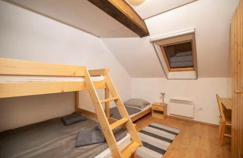 Magyarkut Apartment | Szobi Malomkert Lovarda