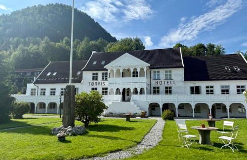 Marifjora Hotel | Tørvis Hotell