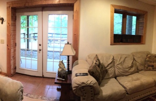 Tellico Plains House | T-Lea Farm your 73 Acre Horse Farm Vaction Retreat in East Tennessee