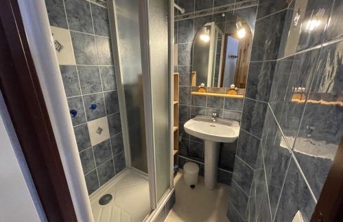 Laveissiere Apartment | T2 avec balcon au cœur de la station, proche pistes et commerces - FR-1-787-91