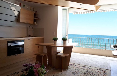 Palavas-les-Flots Apartment | T2 cabin on Palavas left bank beach