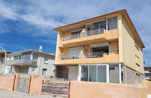 Palavas-les-Flots Apartment | T2 cabin on Palavas left bank beach