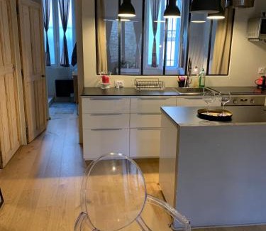 Avignon City Centre Apartment | T2 centre ville avec extérieur
