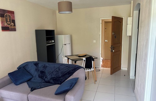 Cayenne Apartment | T2 colline la Madeleine near hospital
