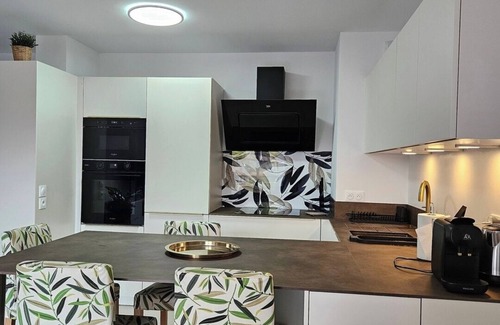 Frejus Plage Apartment | T2 Evasion Azur, 4p, sea view, terrace, parking