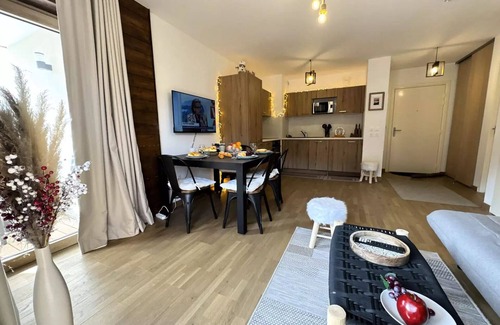 Les Claux Apartment | T2, FOOT OF SLOPE, STATION CENTER-Everything included