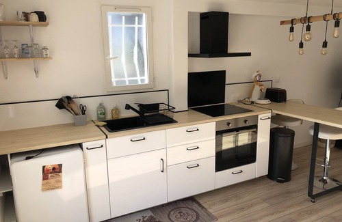 Martigues Apartment | T2 Indépendant, au Calme Avec Terrasse