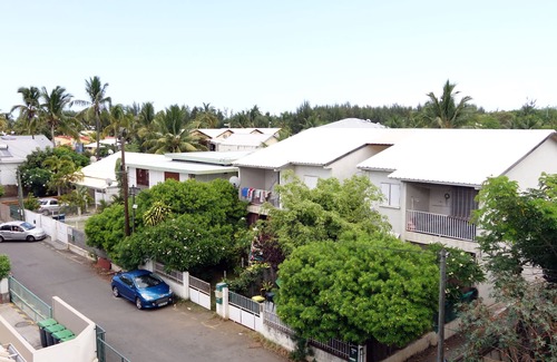La Saline Les Bains Apartment | T2 new 4 people 150 m Lagoon