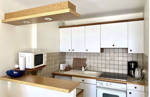 Arzon Apartment | T2 on Port du Crouesty with balcony for vacation rental