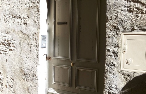 Avignon City Centre Apartment | T2 remakes has nine INTRA MUROS Vernet CONDITIONING SECTOR