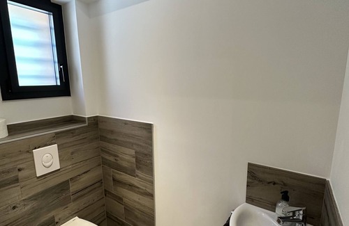 Faucon-de-Barcelonnette Apartment | T3 52m2 on the garden level of a new chalet in Faucon de Barcelonnette