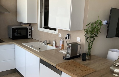 Carnon-Plage Apartment | T3 on the port of carnon 50 m from the beach