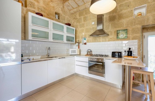 San Lawrenz House | Ta'Patee Pool Farmhouse in Gozo, Kercem Gozo, Malta