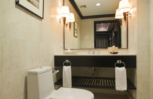 Silang Junction North Hotel | Taal Vista Hotel