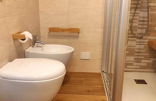 Bormio Apartment | Tabià Iori:Cozy apartment in the historic center of Bormio, pets allowed
