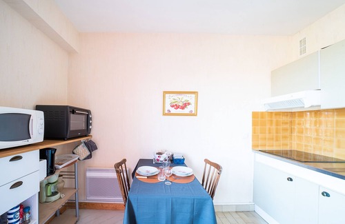 Amelie-les-Bains-Palalda Apartment | Tadasana - Studio vue montagne