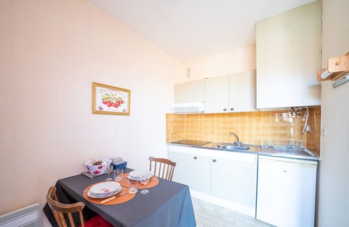 Amelie-les-Bains-Palalda Apartment | Tadasana - Studio vue montagne