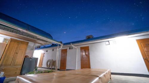 Kujanggul House | taean mammose pension