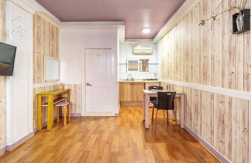 Kkotchi House | Taean Vintage House Pet-friendly Pension